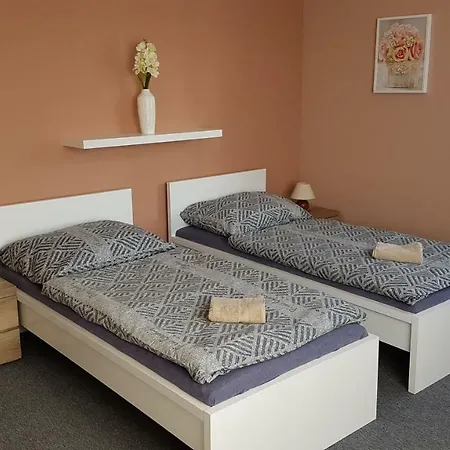 U Rybníka Apartmán Cenkov (Prague-East)